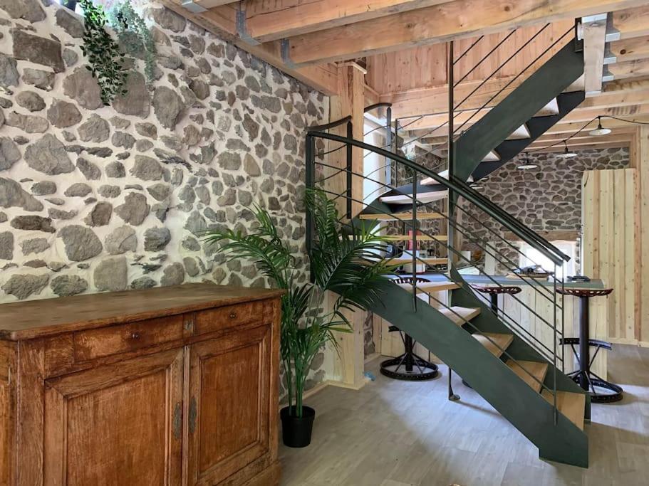 La Grange De La Gratade Villa Rochefort-Montagne Ngoại thất bức ảnh