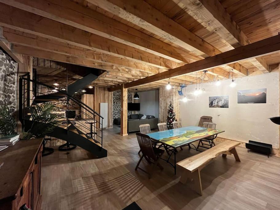 La Grange De La Gratade Villa Rochefort-Montagne Ngoại thất bức ảnh